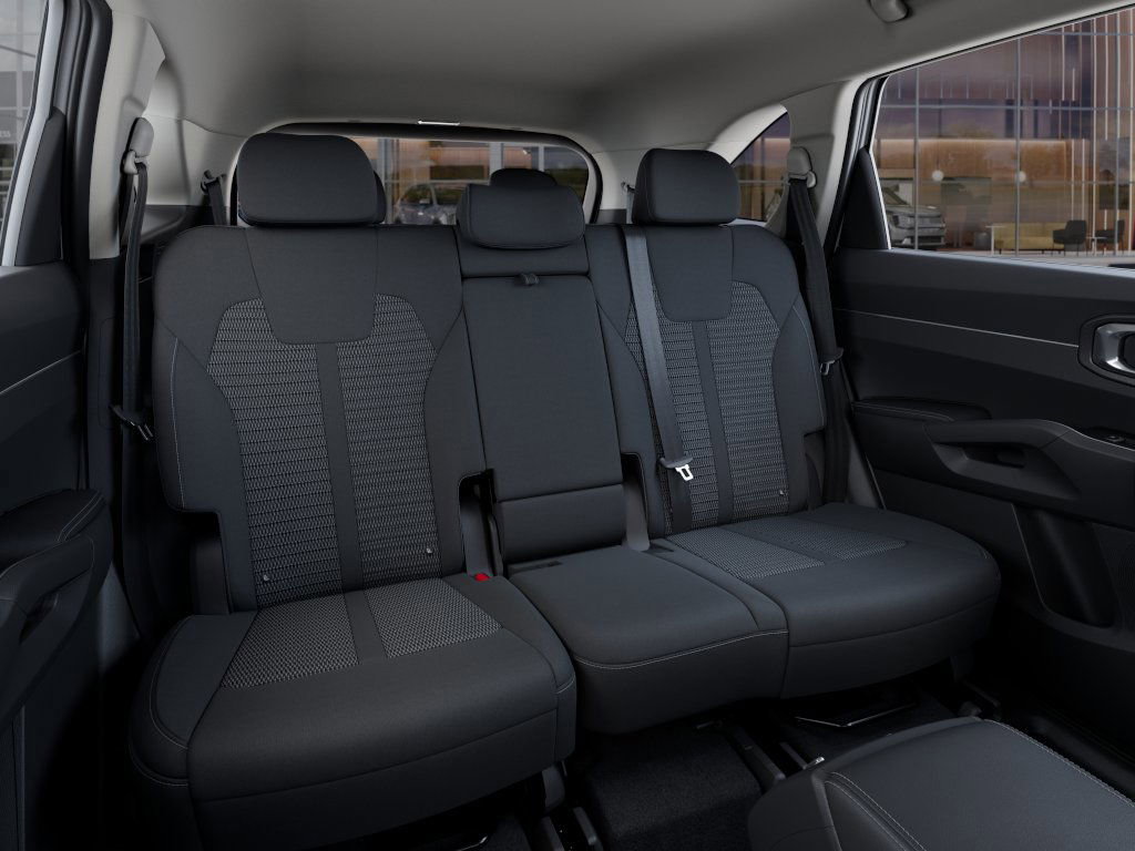 2025 Kia Sorento LX photo 16