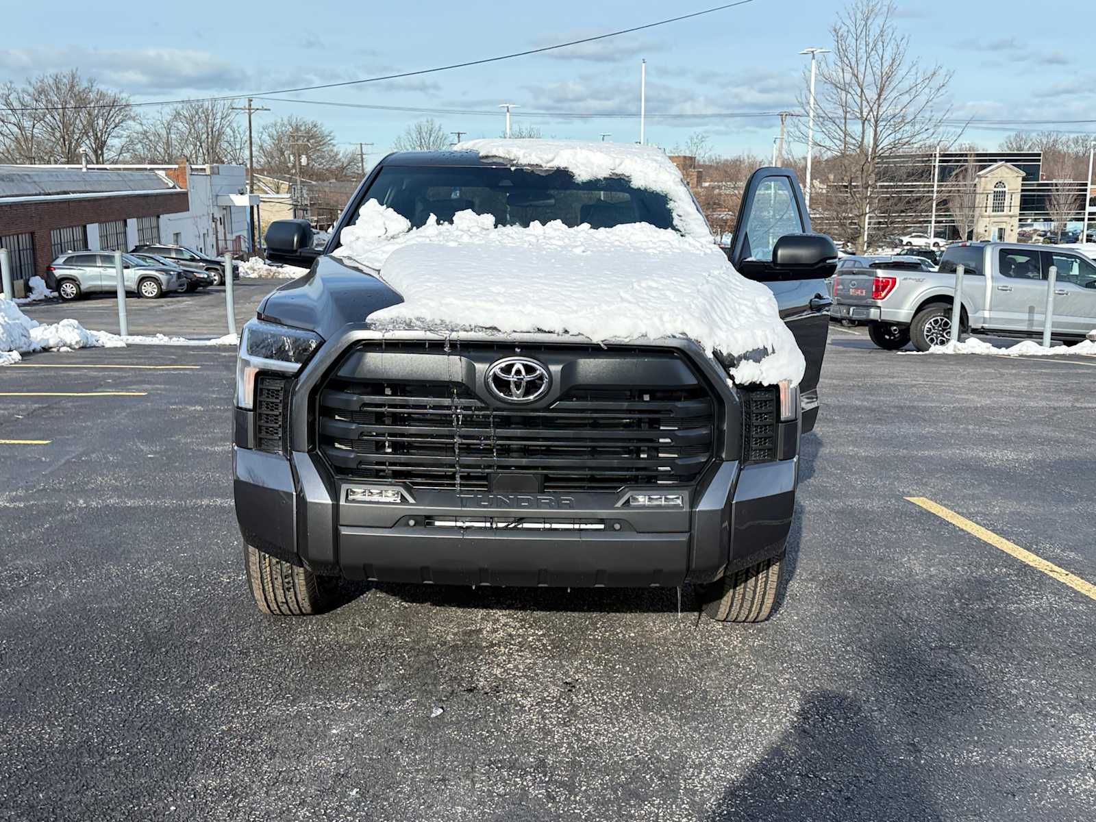 2026 Toyota Tundra SR5 - Photo 8