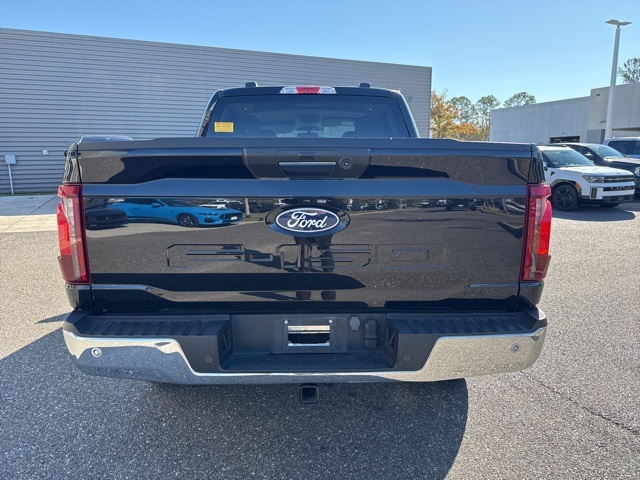 2024 Ford F-150 XLT photo 4