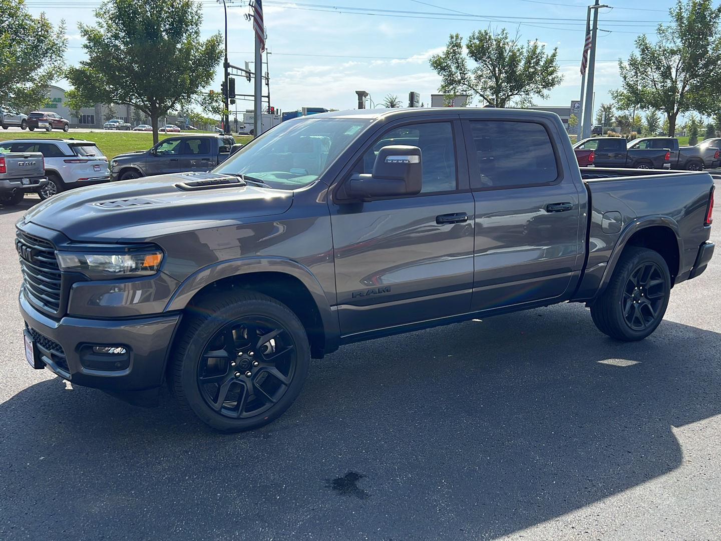 2026 RAM Ram 1500 Pickup Laramie's photo