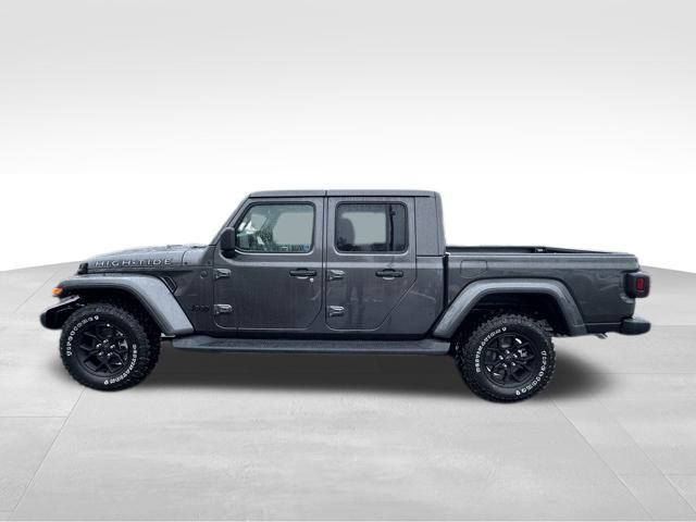 2025 Jeep Gladiator Sport photo 3
