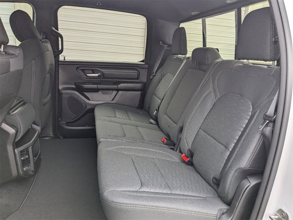 2025 Ram 1500 Tradesman photo 10