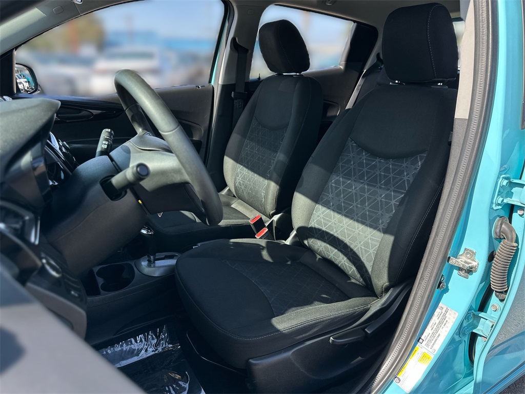 2021 Chevrolet Spark 1LT photo 19