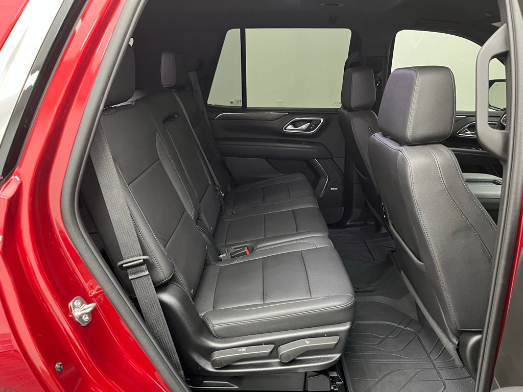 2023 Chevrolet Tahoe LT photo 31