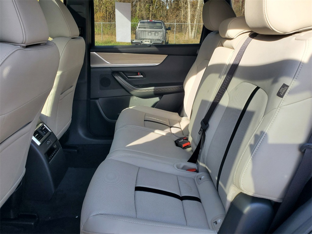 2025 Mazda CX-90 3.3 Turbo Preferred photo 11