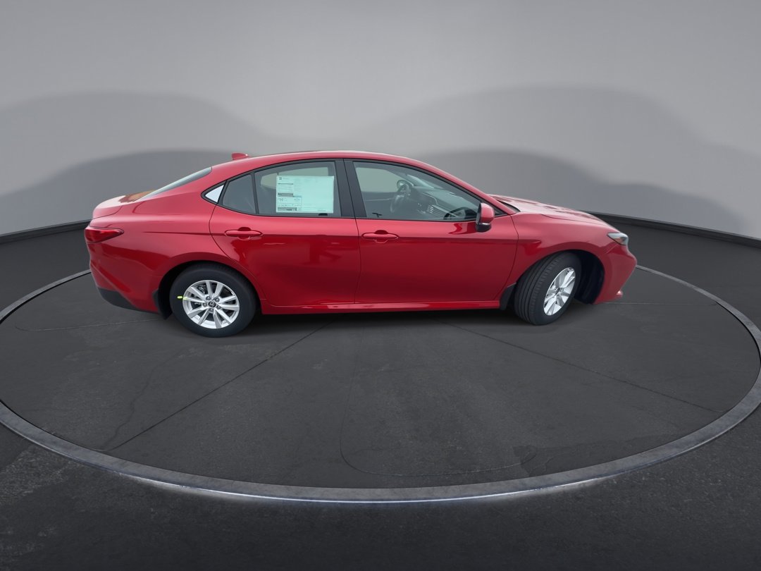 2025 Toyota Camry LE photo 8