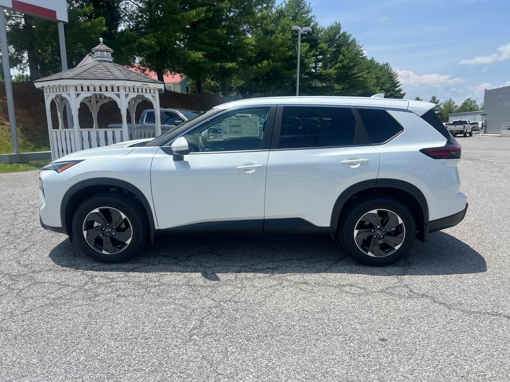 2025 Nissan Rogue SV photo 2