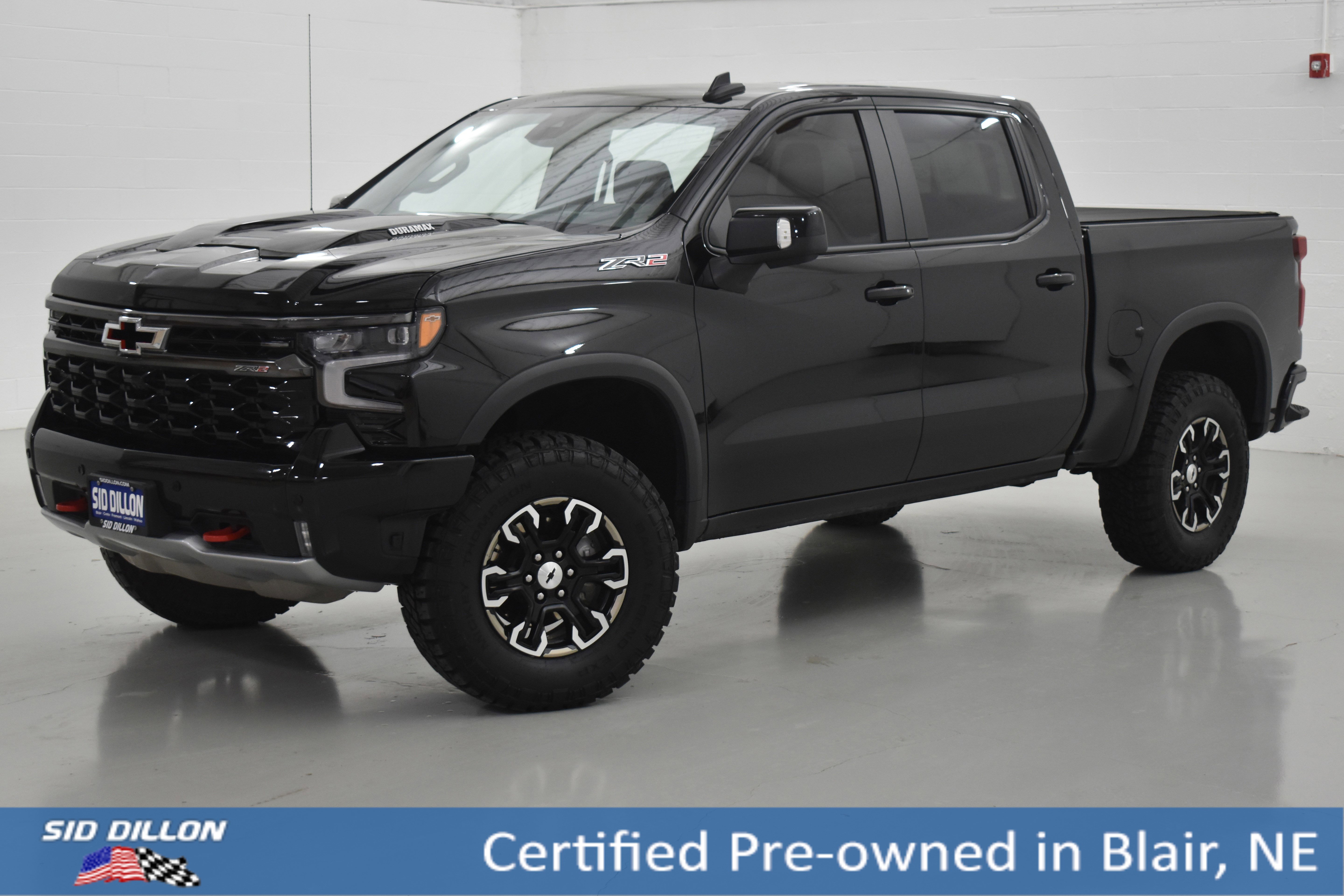 2025 Chevrolet Silverado 1500 ZR2's photo