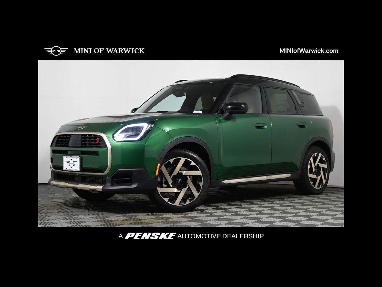 2026 MINI Countryman S's photo