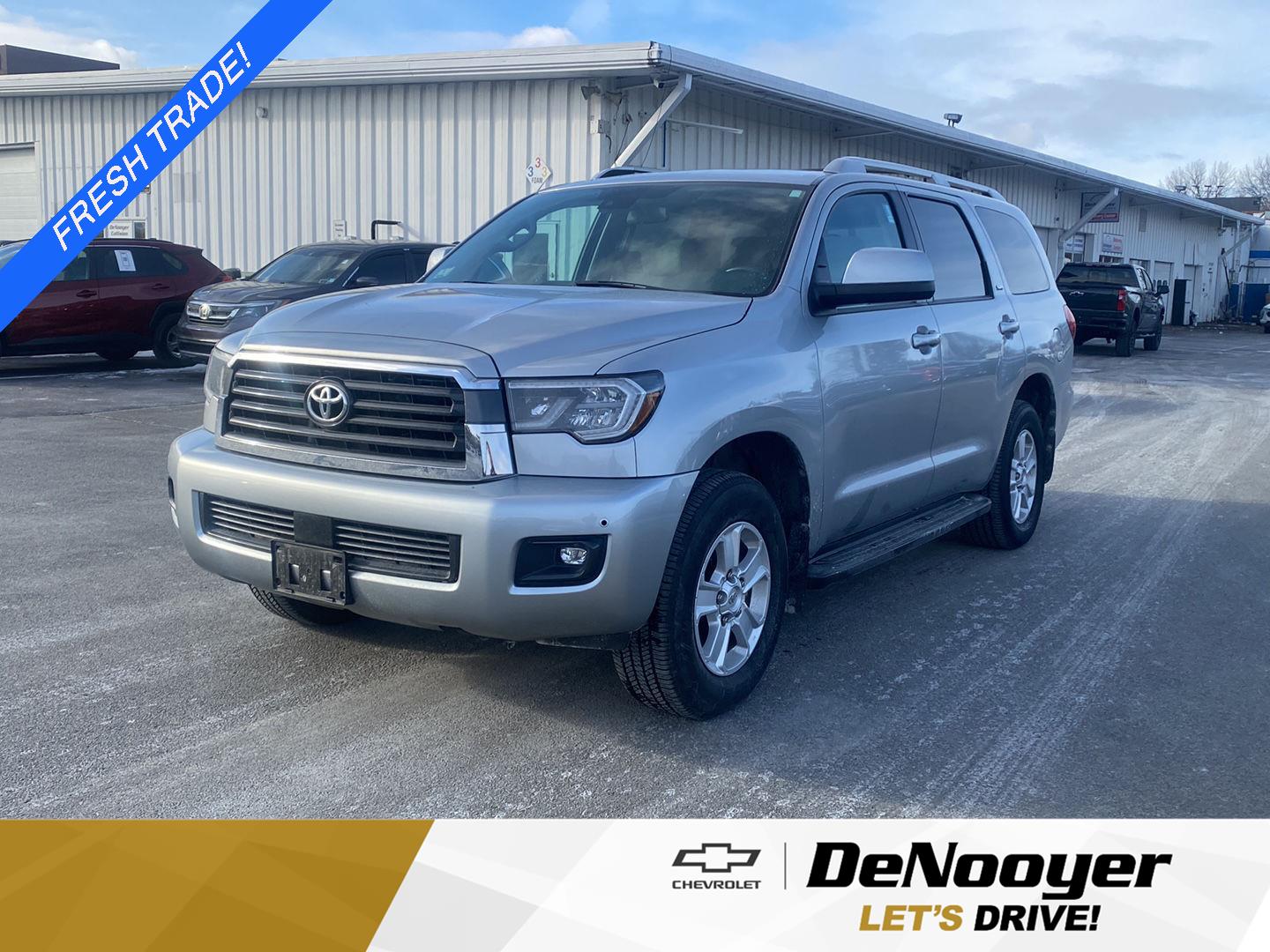 2021 Toyota Sequoia SR5's photo