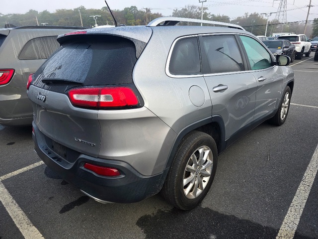 2015 Jeep Cherokee Limited photo 3