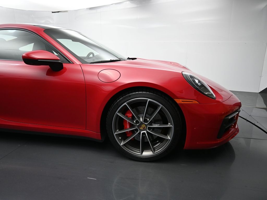 2024 Porsche 911 4S photo 18