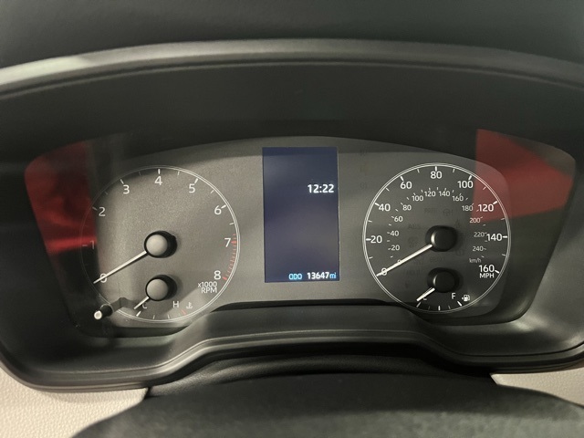 2023 Toyota Corolla Cross LE photo 12