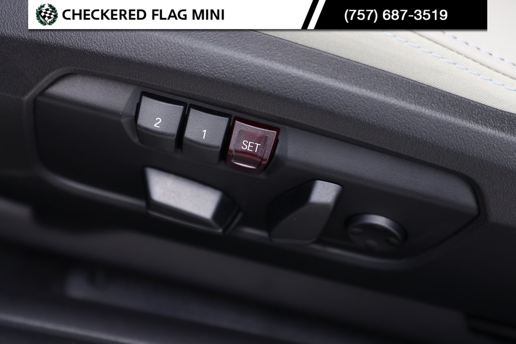 2025 Mini Cooper S Iconic photo 21