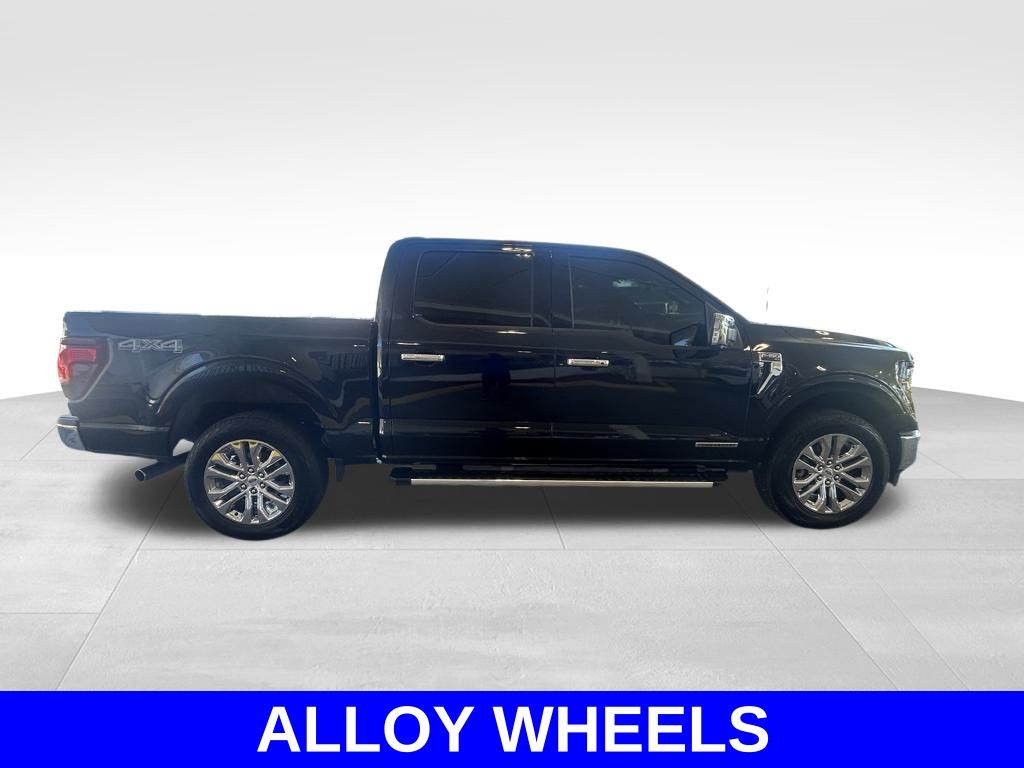 2024 Ford F-150 XLT photo 2