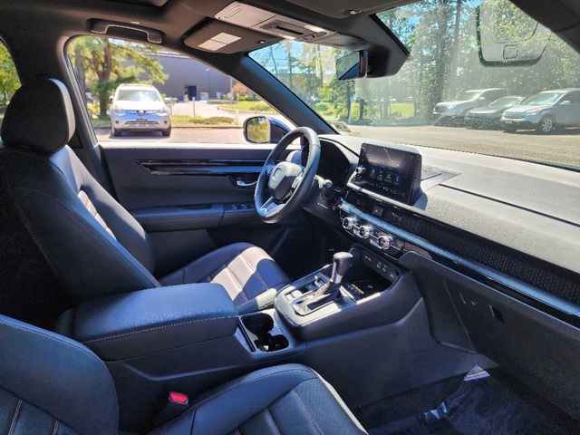 2023 Honda CR-V Hybrid Sport Touring photo 10