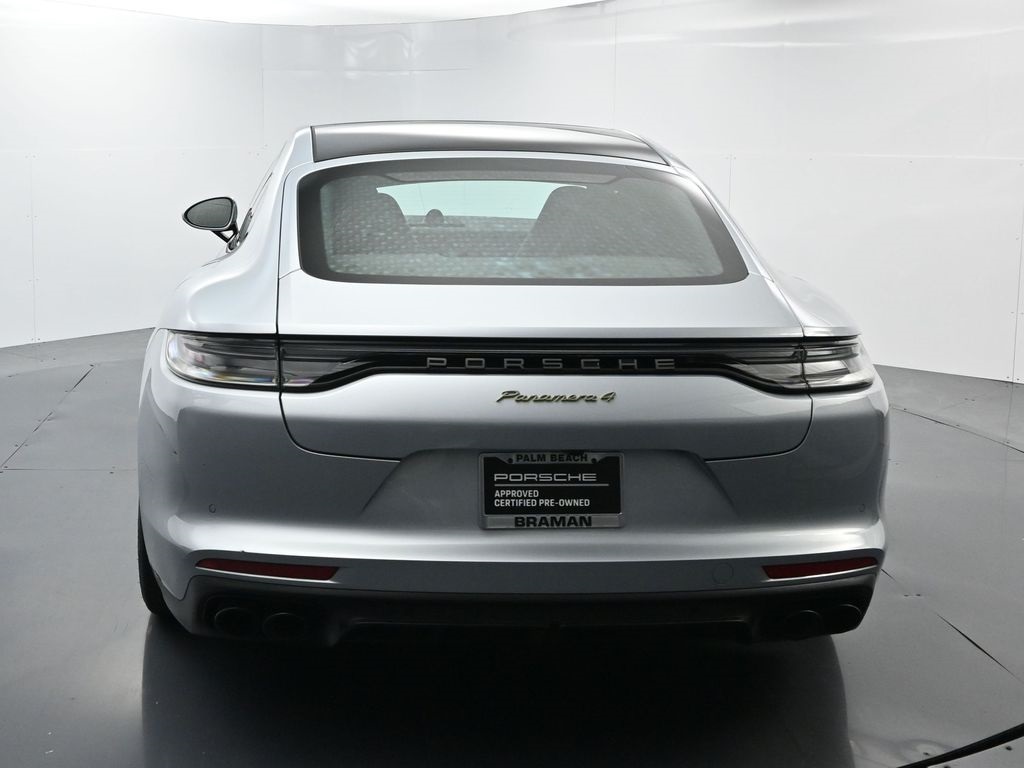 2022 Porsche Panamera E-Hybrid 4 photo 11