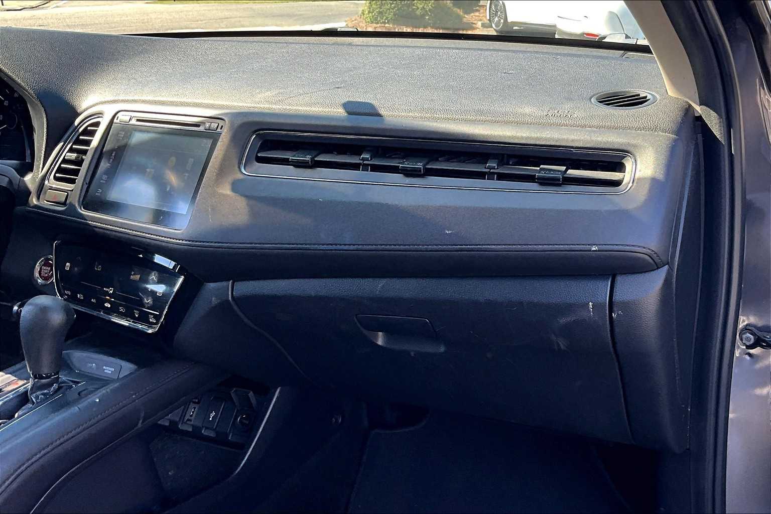 2018 Honda HR-V EX photo 18