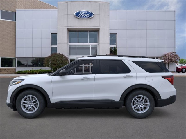2026 Ford Explorer photo 3