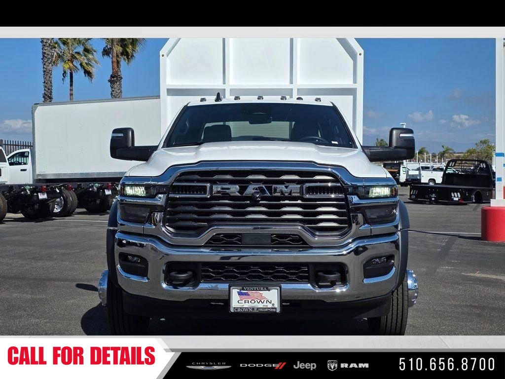 New 2025 RAM 5500 Chassis Cab Tradesman 4D Crew Cab in Newark