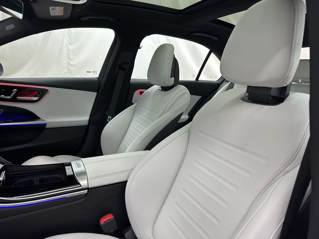 2025 Mercedes Benz C 300 photo 13