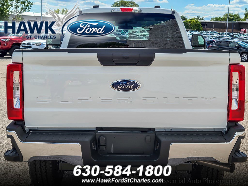 2025 FORD F-350 - Image 4