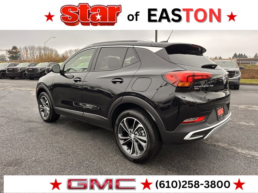 2023 Buick Encore Select photo 3