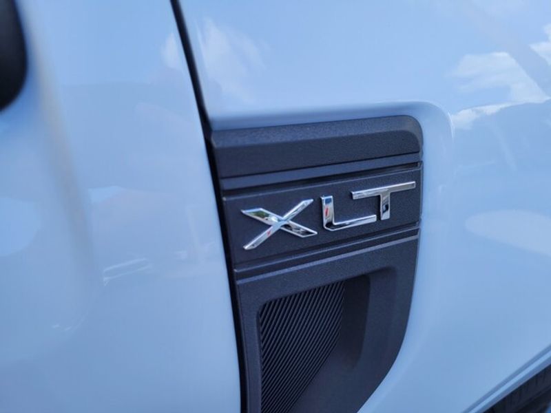 2025 Ford Maverick XLT photo 15