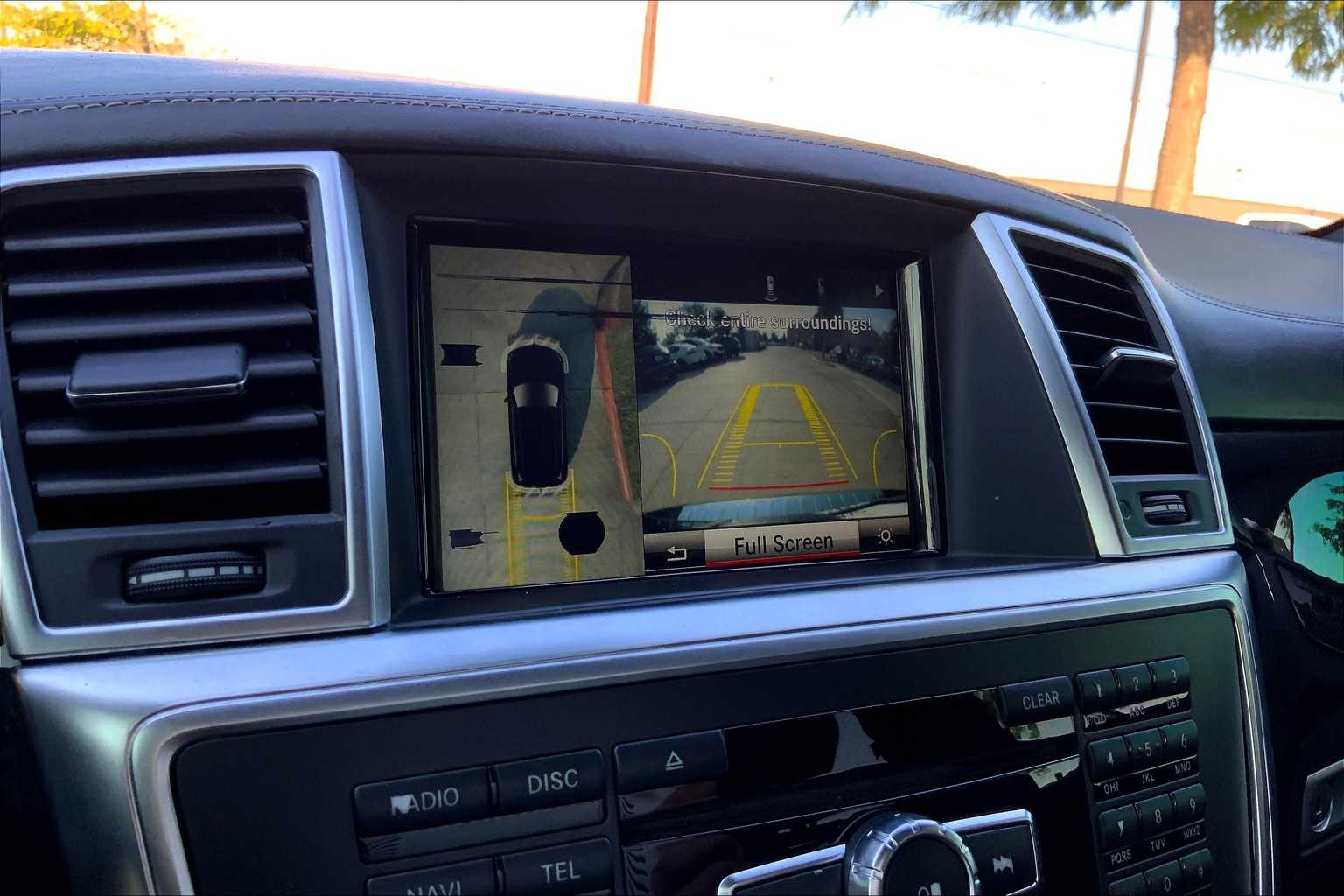2015 Mercedes Benz ML 63 photo 21