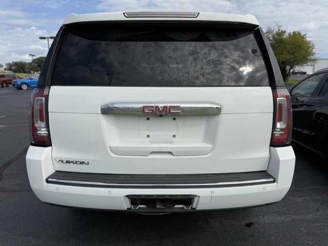 2016 Gmc Yukon Denali photo 4