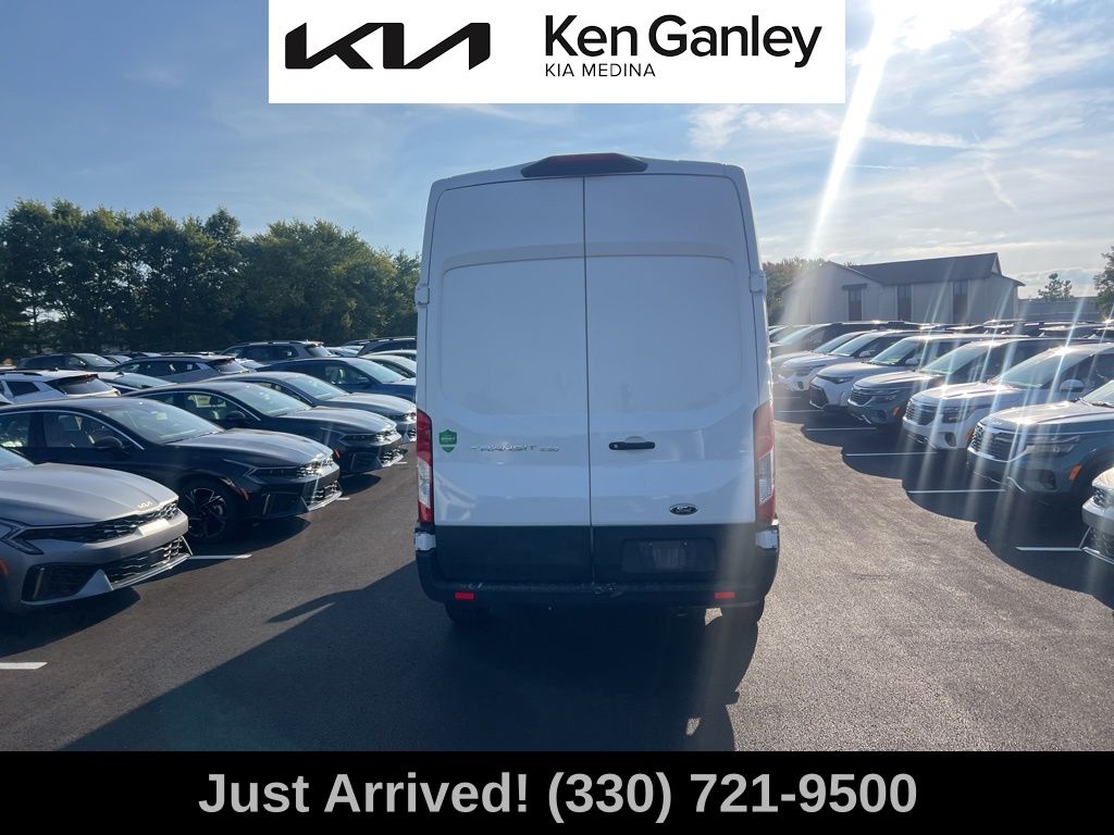 2022 Ford Transit photo 3