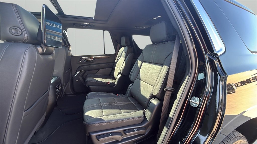 2026 Chevrolet Tahoe High Country photo 21