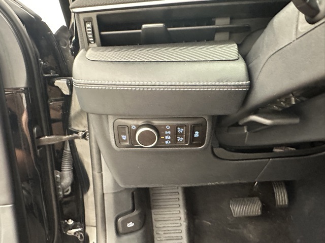 2024 Ford Mustang Mach-E Select photo 28