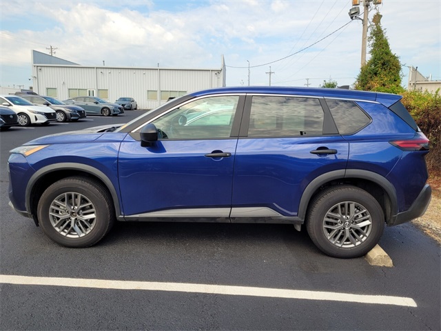 2023 Nissan Rogue S photo 4