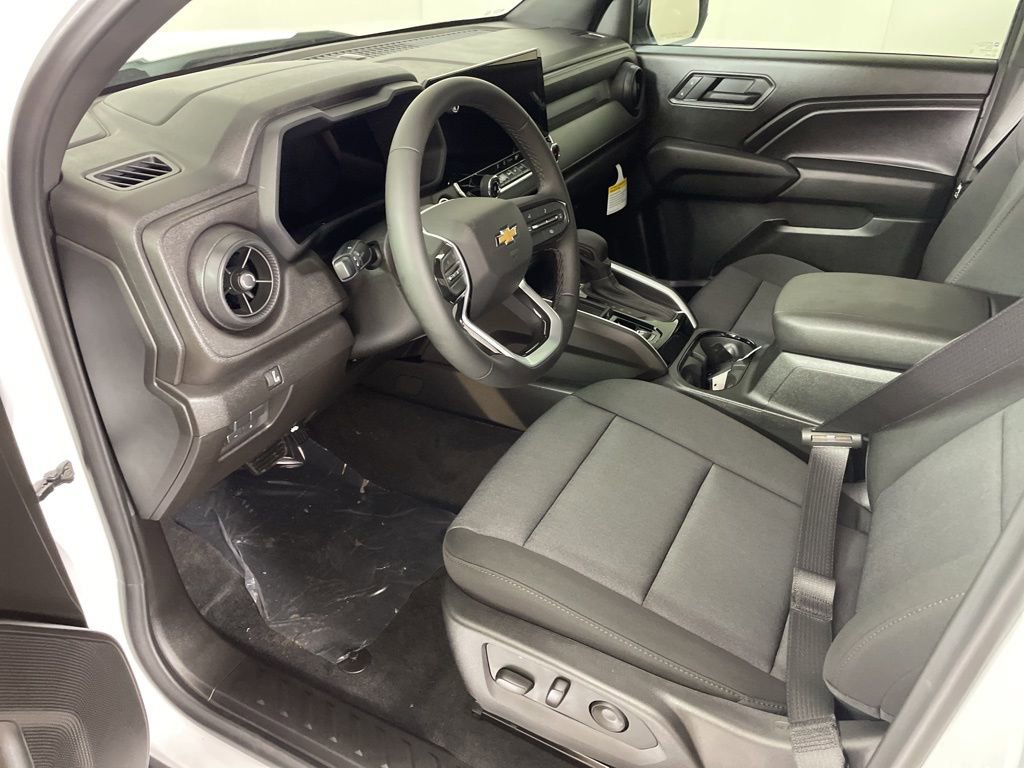 2026 Chevrolet Colorado Work Truck photo 17