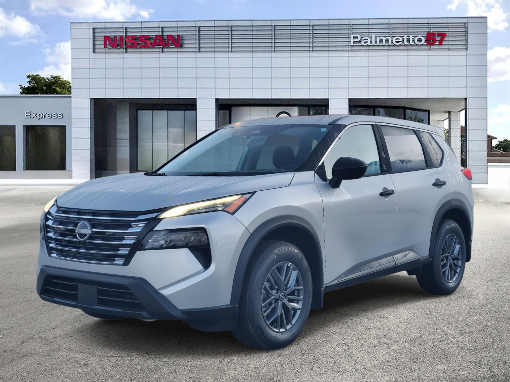 2025 Nissan Rogue S photo 3