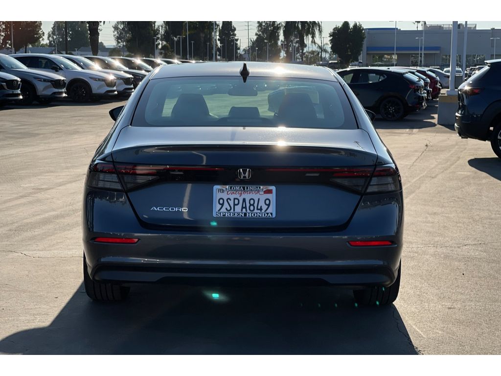 2025 Honda Accord 1.5T SE photo 4