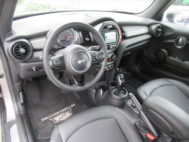 2020 Mini Cooper 2 Door Hardtop Oxford Edition photo 12