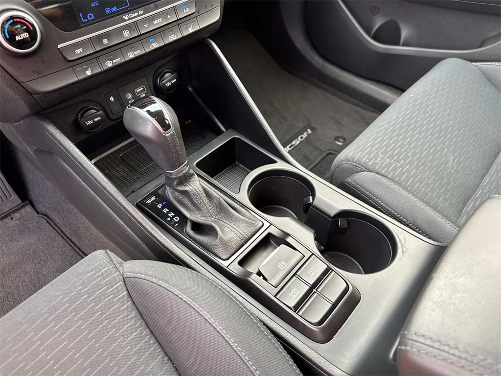 2020 Hyundai Tucson Sport photo 24