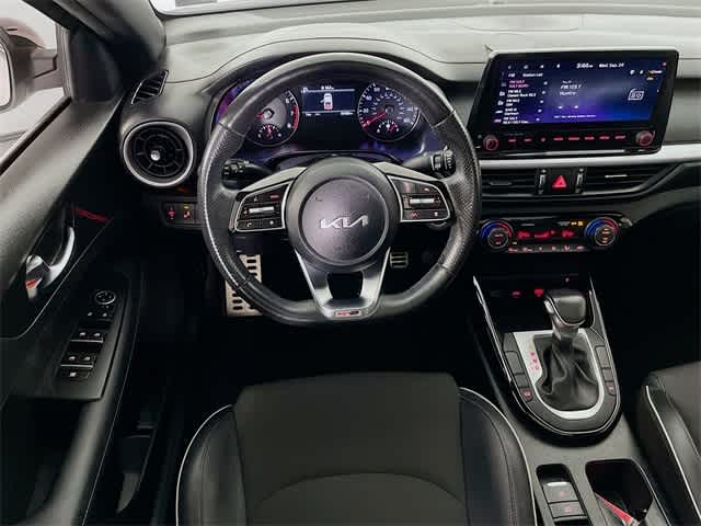2023 Kia Forte GT-Line photo 23