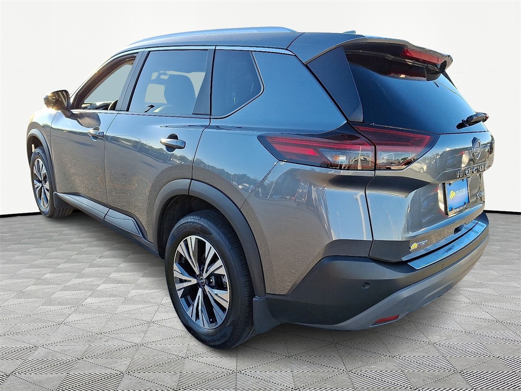 2023 Nissan Rogue SV photo 5