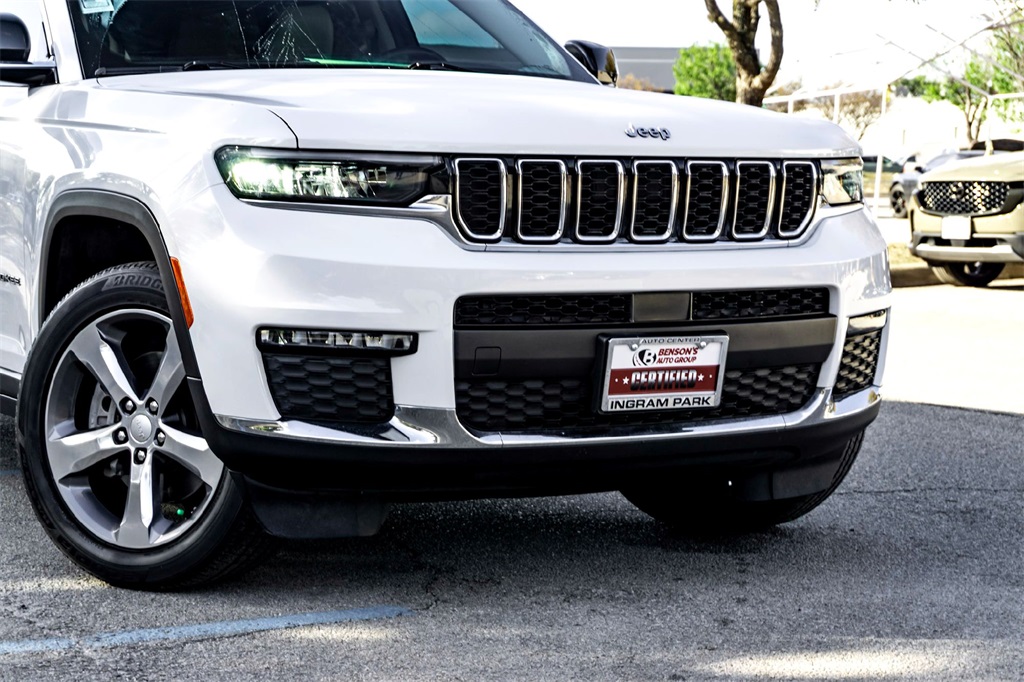 2022 Jeep Grand Cherokee Limited photo 3