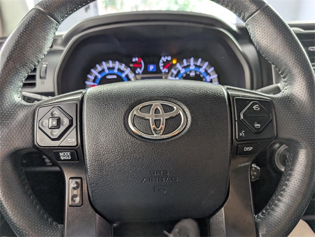 2019 Toyota 4Runner TRD Off-Road Premium photo 23