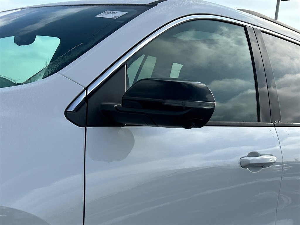 2026 GMC ACADIA - Image 11