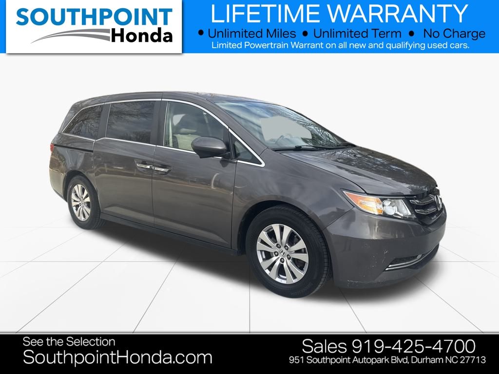 2016 Honda Odyssey SE's photo
