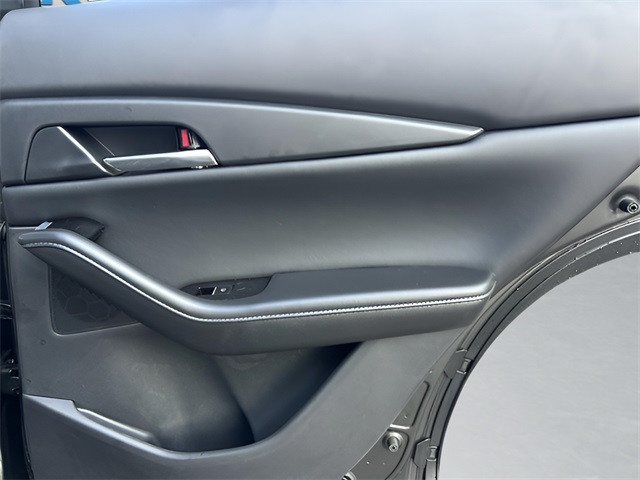 2025 Mazda CX-30 2.5 S Preferred photo 24