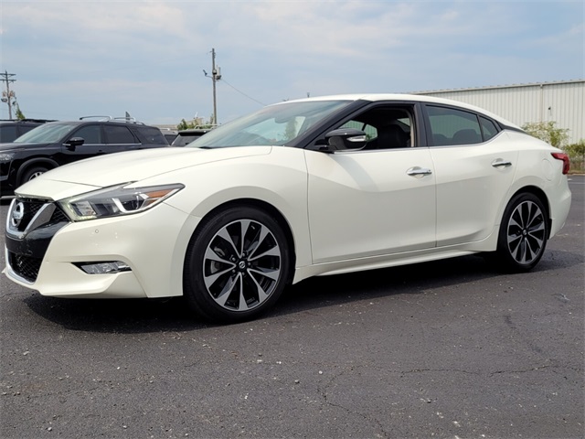 2018 Nissan Maxima SR photo 7