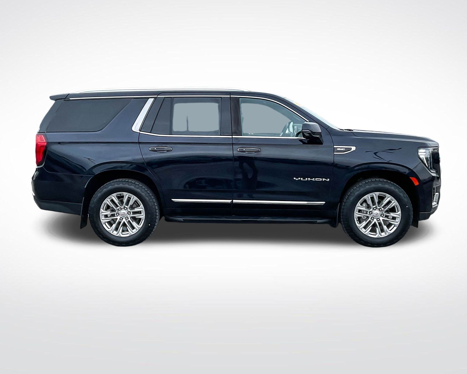 2022 Gmc Yukon SLT photo 3