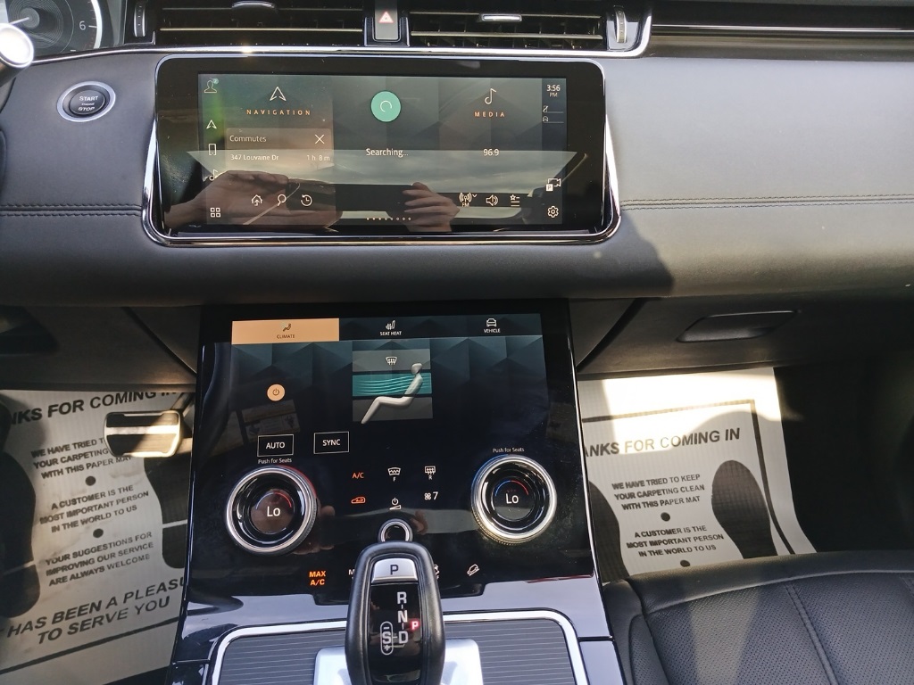 2022 Land Rover Range Rover Evoque R-Dynamic SE photo 7