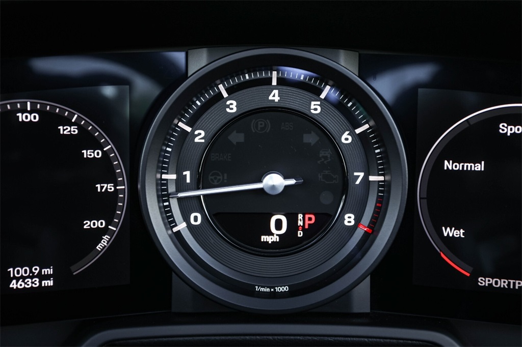 Used 2021 GT Silver Metallic Porsche Carrera S image 25